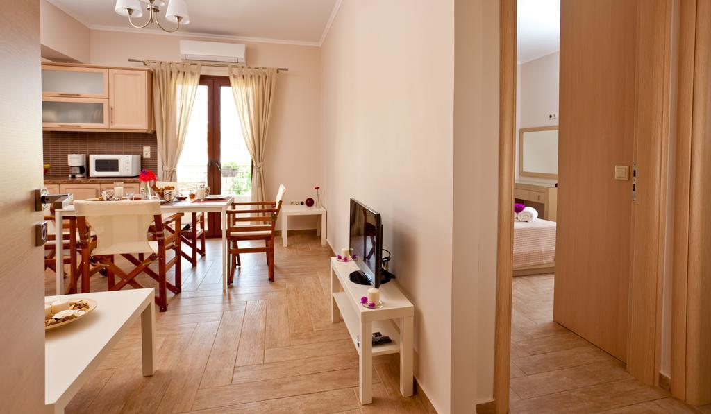 Calm View Aparthotel Βασιλική Δωμάτιο φωτογραφία